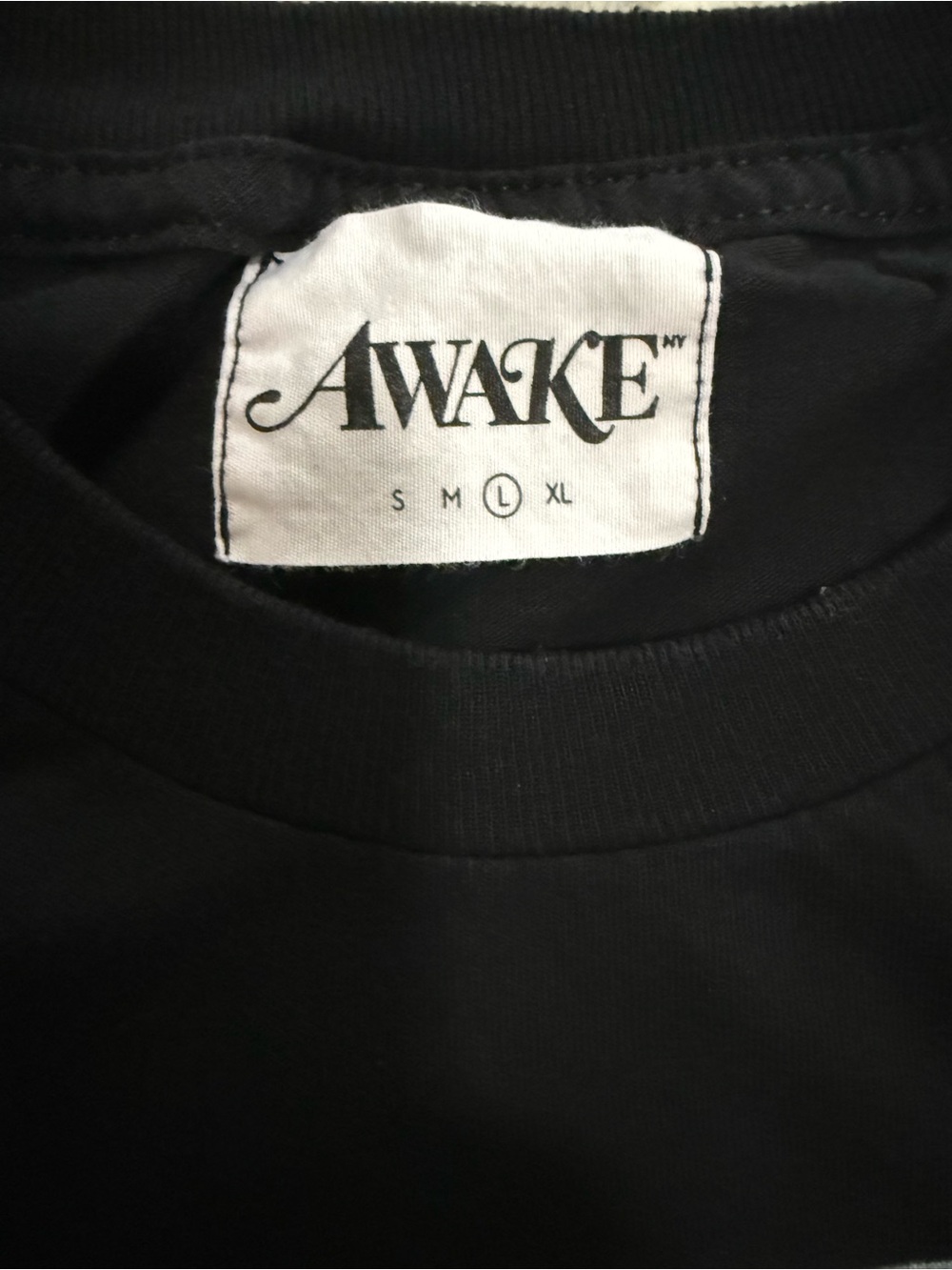 Awake NY Fishbowl Betta Fish Graphic T-Shirt Black Men's Size Large - Picture 3 of 4